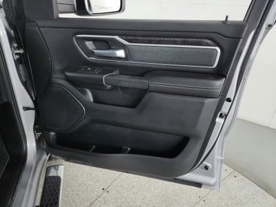 2021 RAM 1500 Big Horn Quad Cab 4x4 6'4' Box