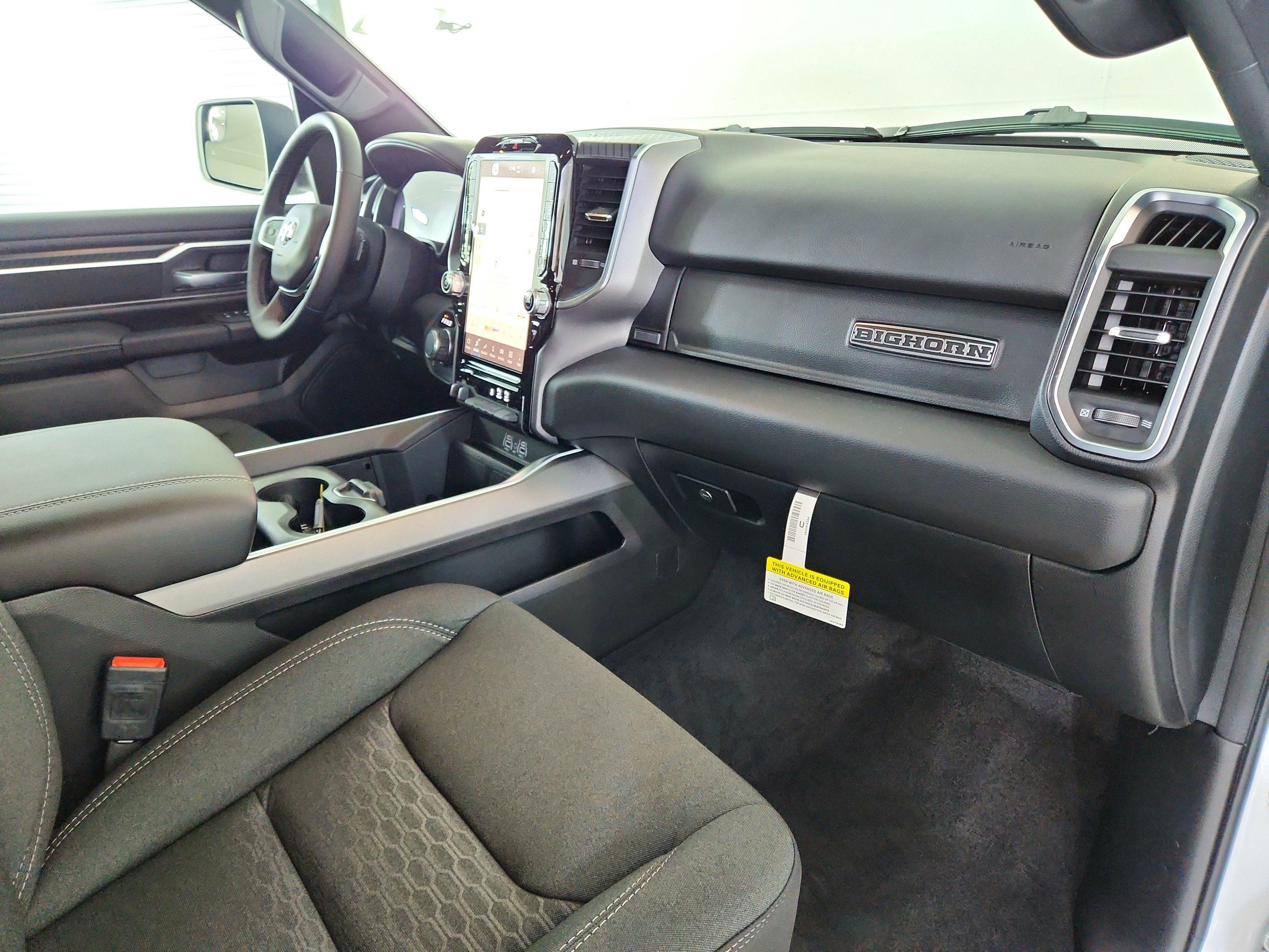 2025 RAM 1500 Big Horn Crew Cab 4x4 5'7' Box