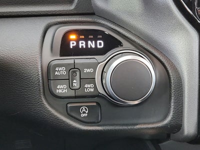 2025 RAM 1500 Big Horn Crew Cab 4x4 5'7' Box