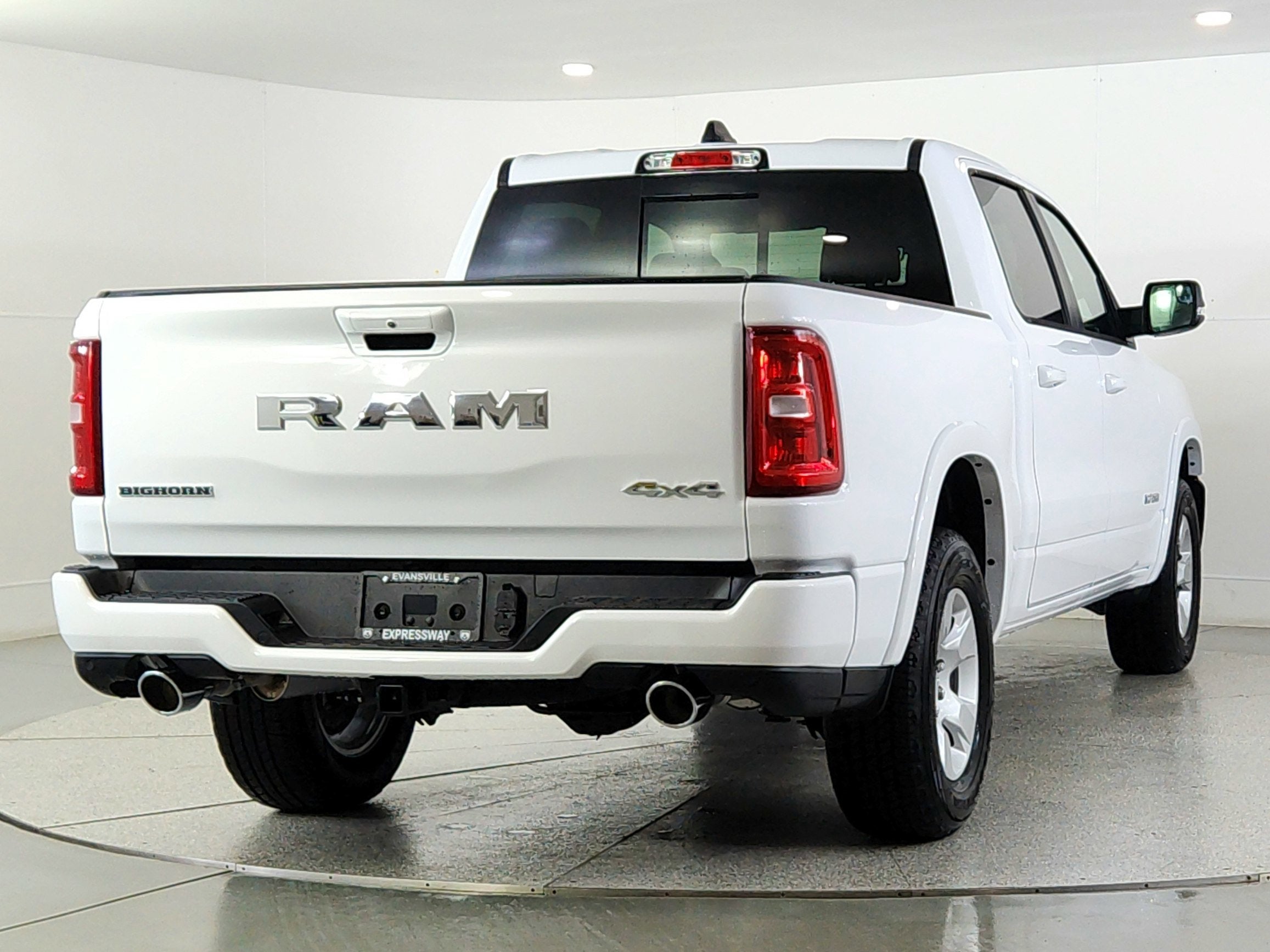 2025 RAM 1500 Big Horn Crew Cab 4x4 5'7' Box