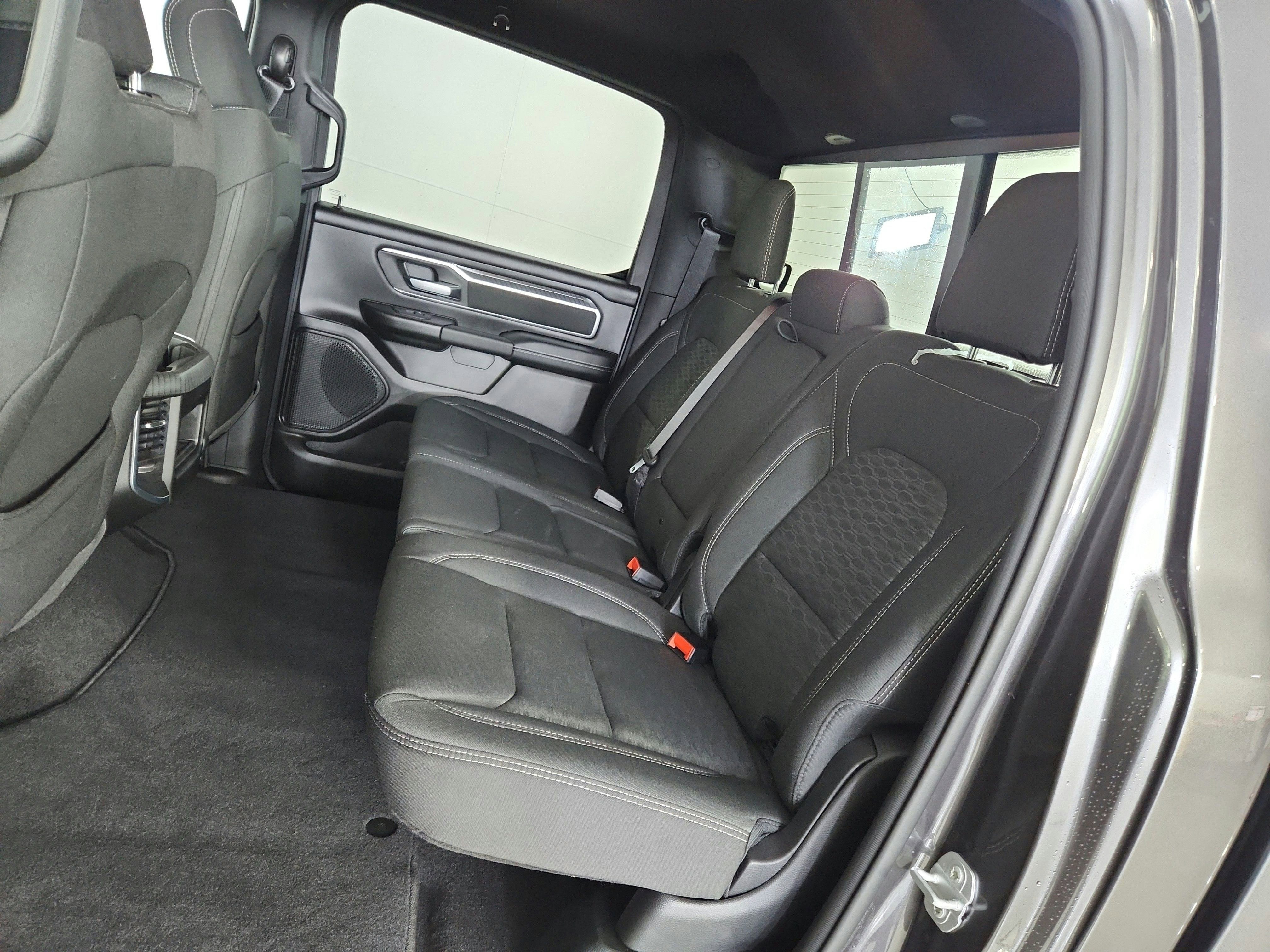 2025 RAM 1500 Big Horn Crew Cab 4x4 5'7' Box
