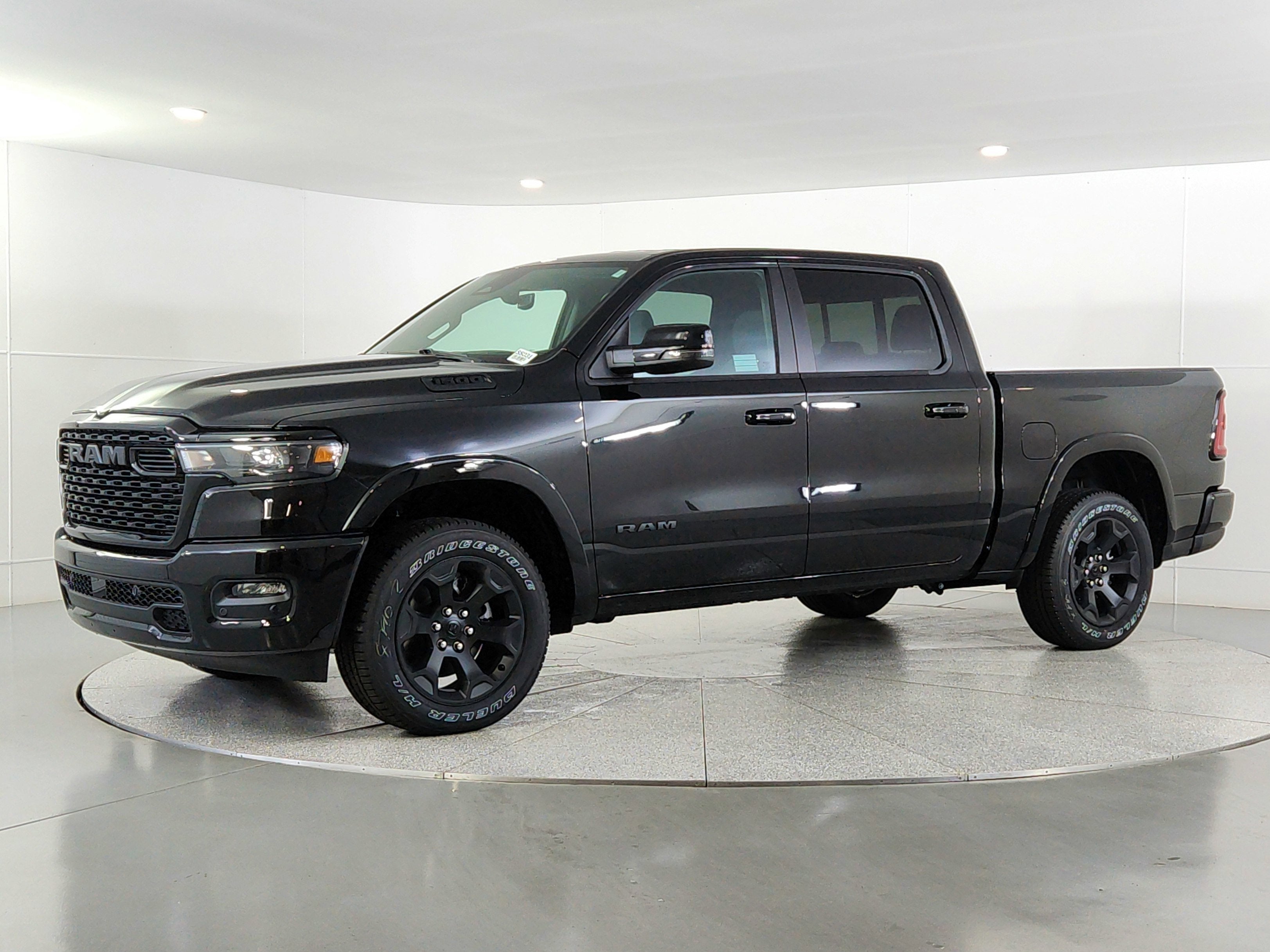 2025 RAM 1500 Big Horn Crew Cab 4x4 5'7' Box
