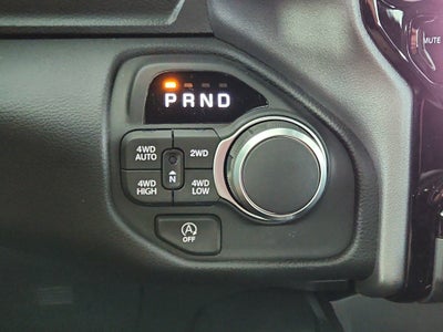 2025 RAM 1500 Big Horn Crew Cab 4x4 5'7' Box