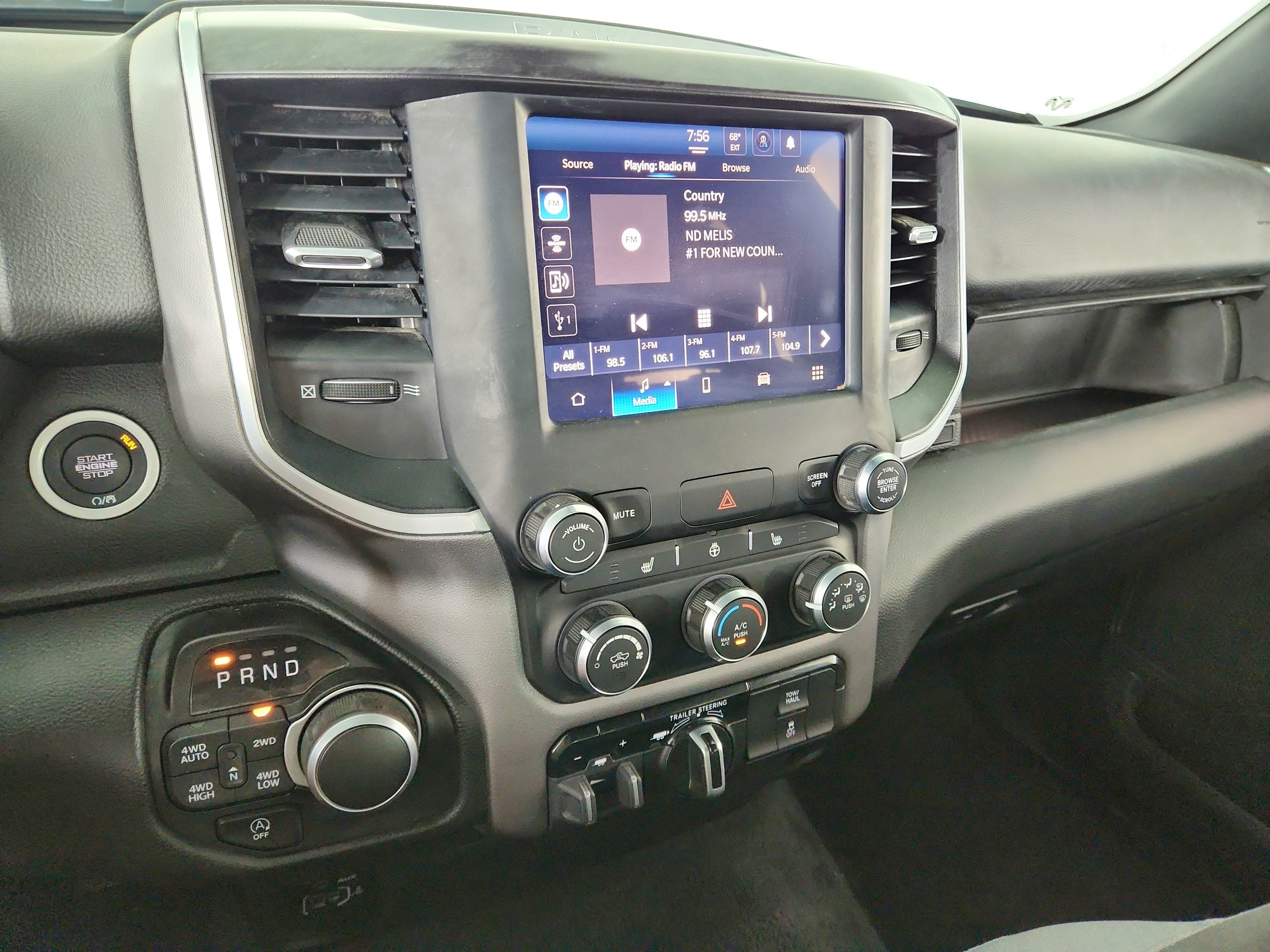 2023 RAM 1500 Lone Star Crew Cab 4x4 5'7' Box