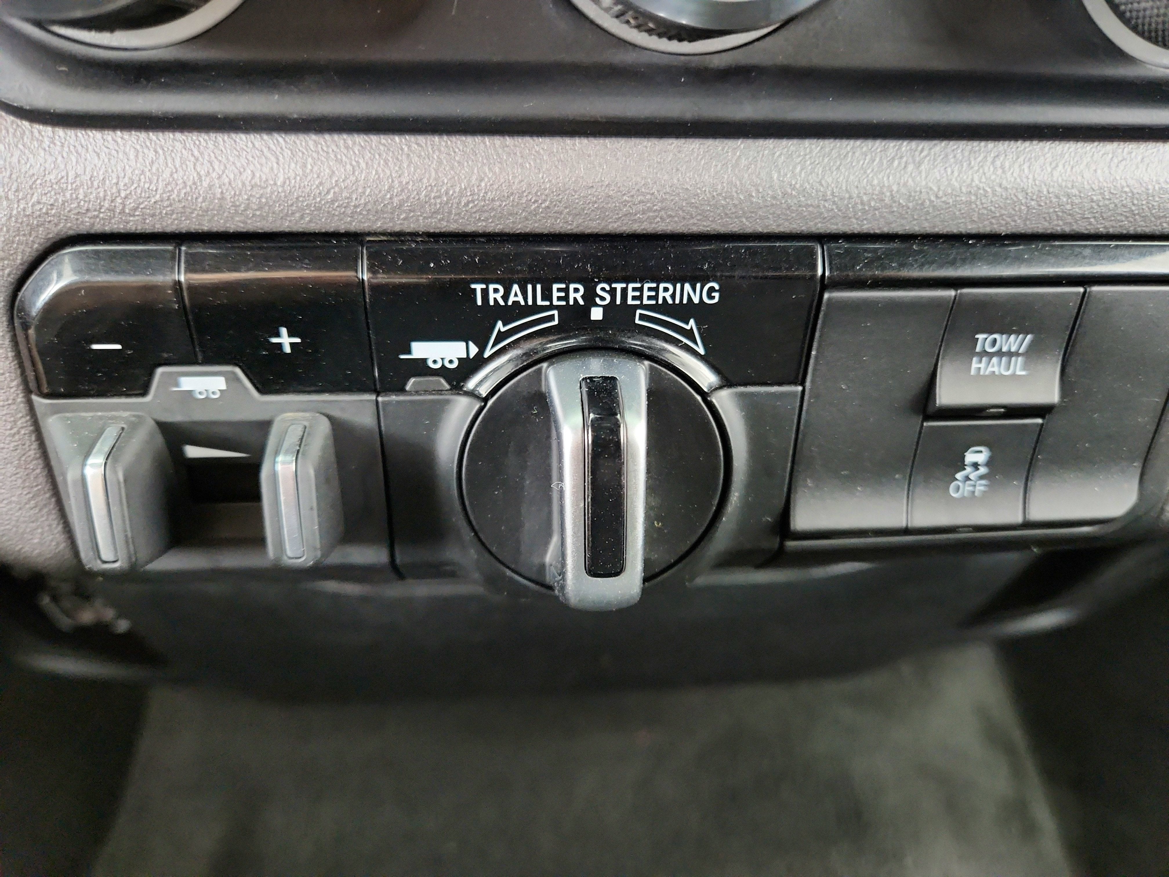 2023 RAM 1500 Lone Star Crew Cab 4x4 5'7' Box