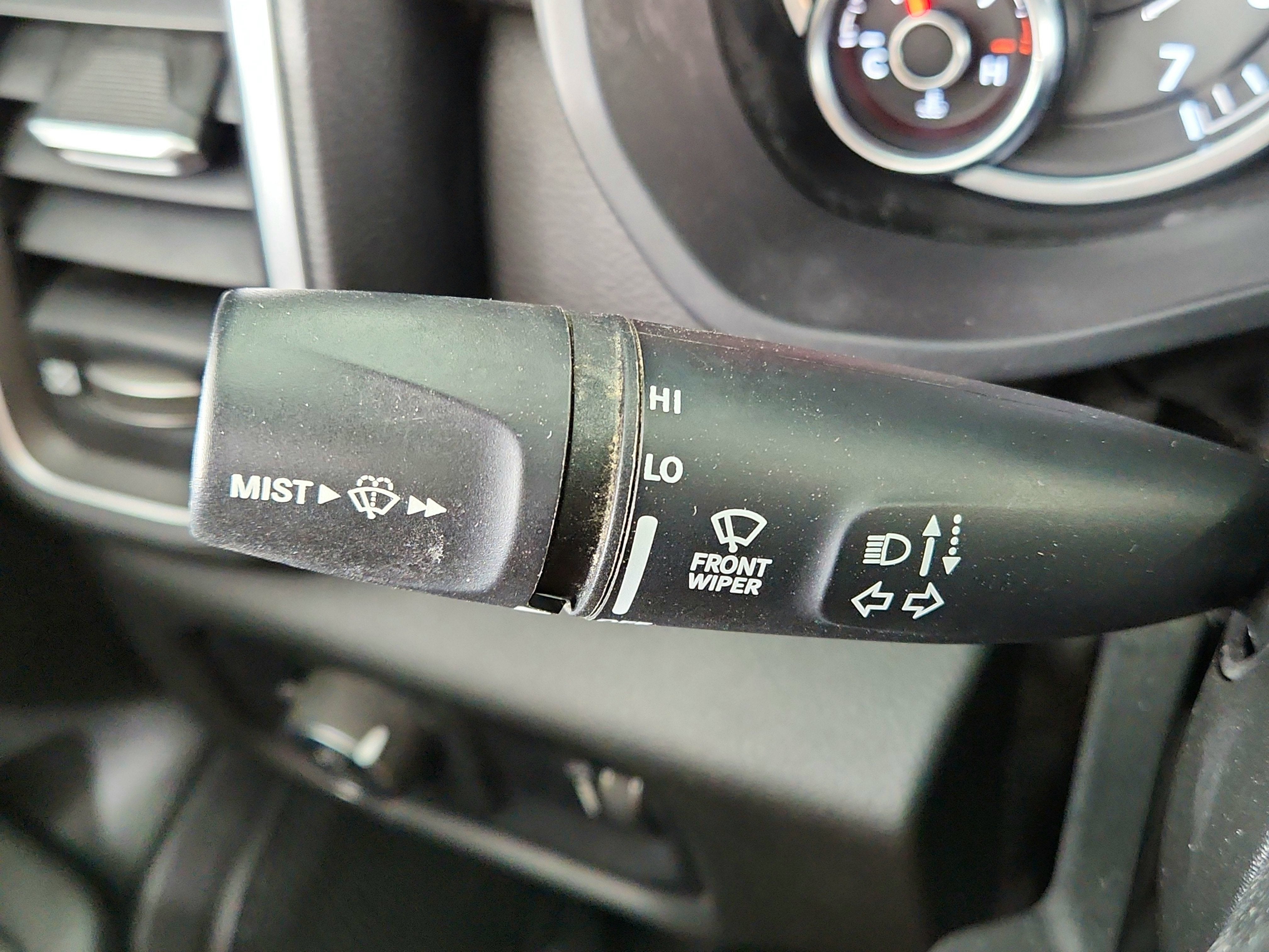 2023 RAM 1500 Lone Star Crew Cab 4x4 5'7' Box