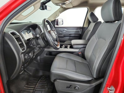 2020 RAM 1500 Big Horn Crew Cab 4x4 5'7' Box