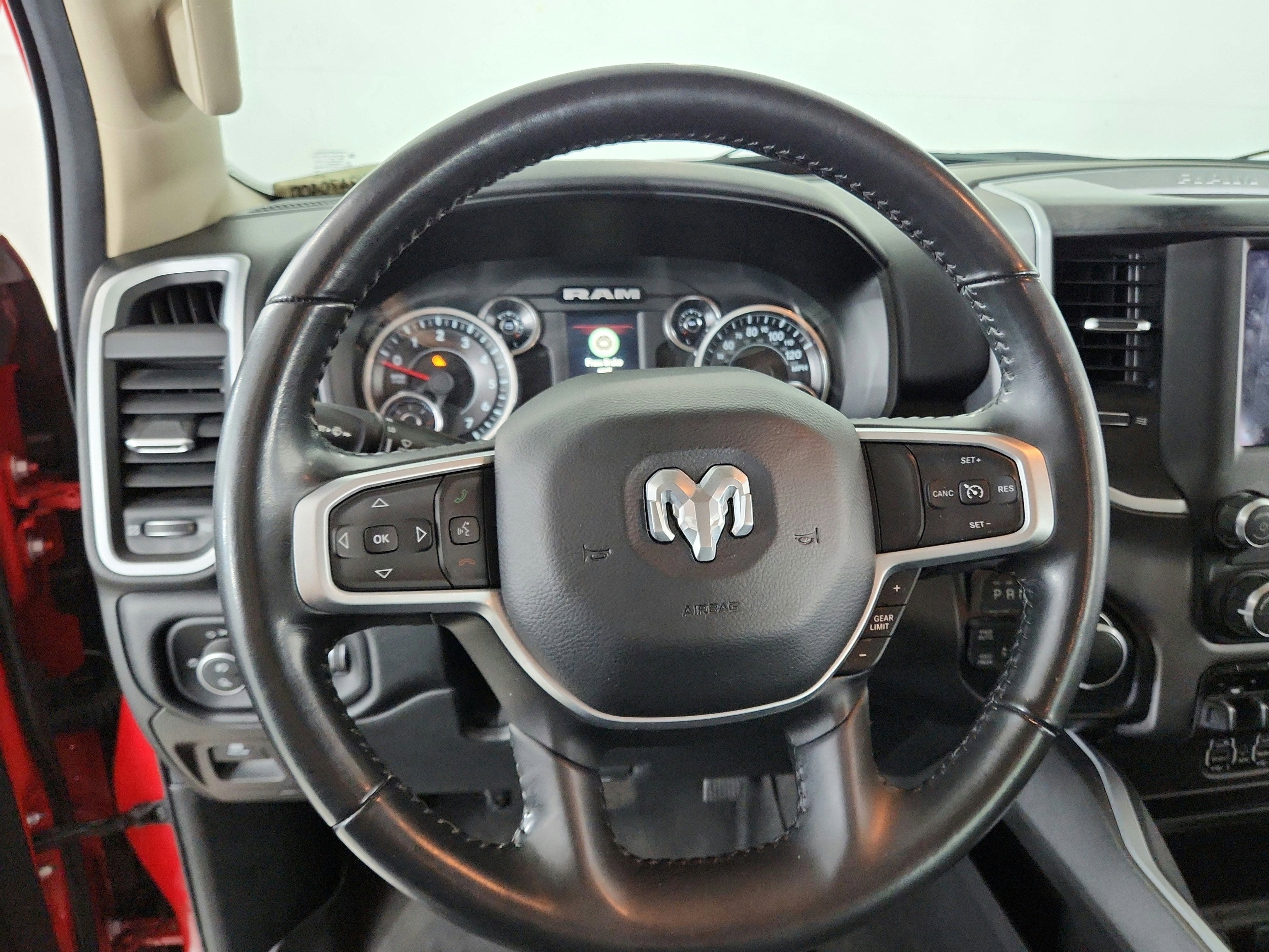 2020 RAM 1500 Big Horn Crew Cab 4x4 5'7' Box