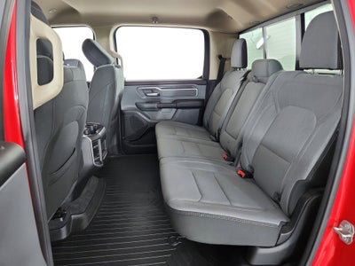 2020 RAM 1500 Big Horn Crew Cab 4x4 5'7' Box