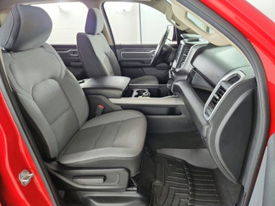 2020 RAM 1500 Big Horn Crew Cab 4x4 5'7' Box