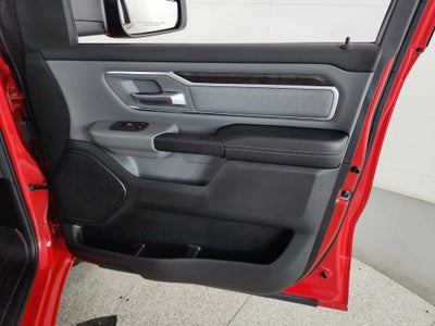 2020 RAM 1500 Big Horn Crew Cab 4x4 5'7' Box