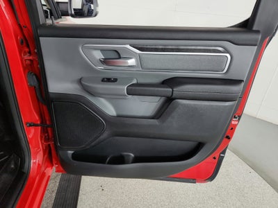 2020 RAM 1500 Big Horn Crew Cab 4x4 5'7' Box