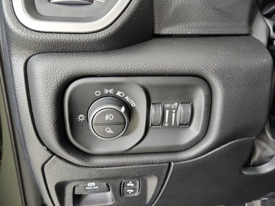 2026 RAM 1500 Big Horn Crew Cab 4x4 5'7' Box
