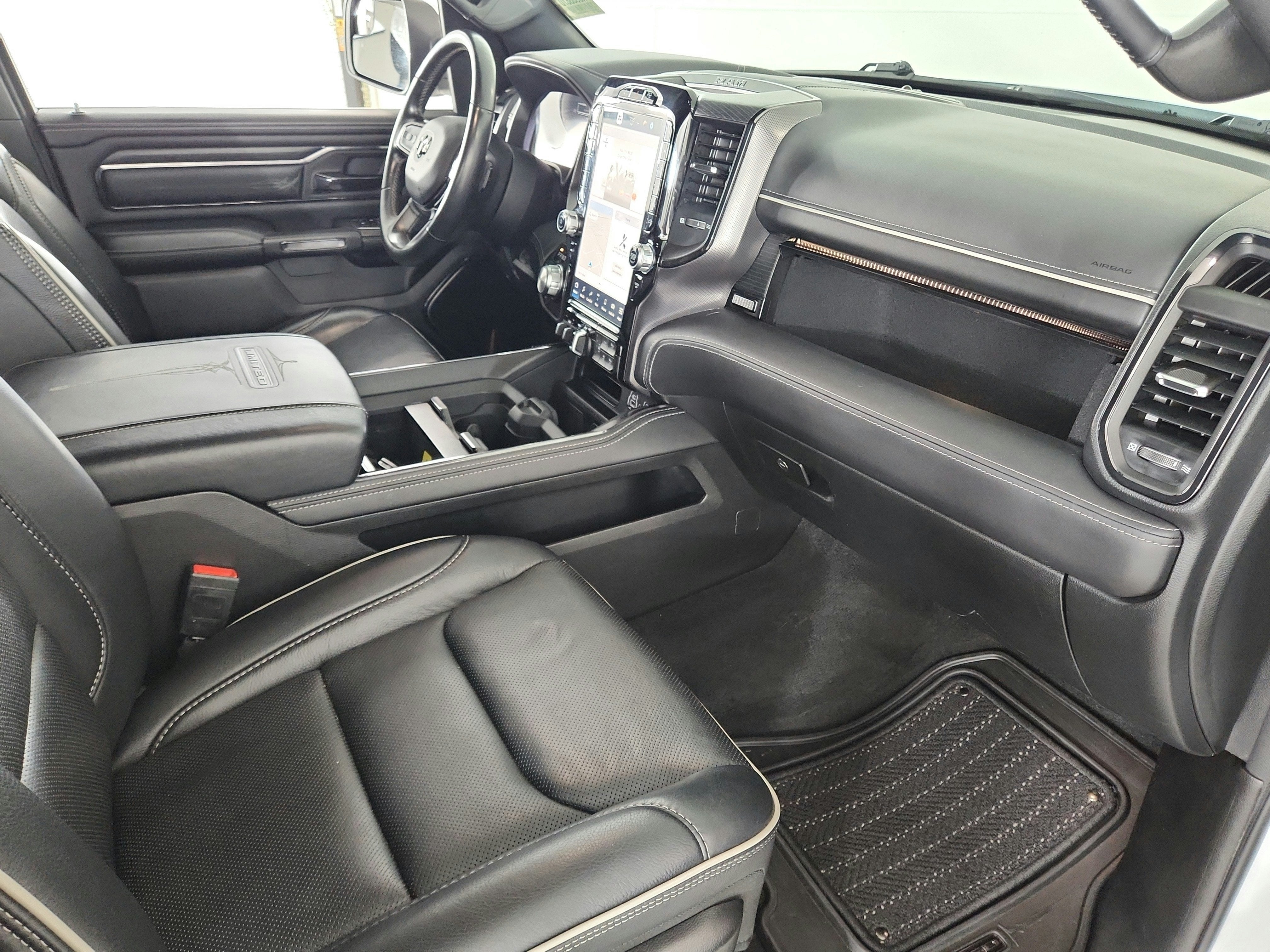 2023 RAM 1500 Limited Crew Cab 4x4 5'7' Box