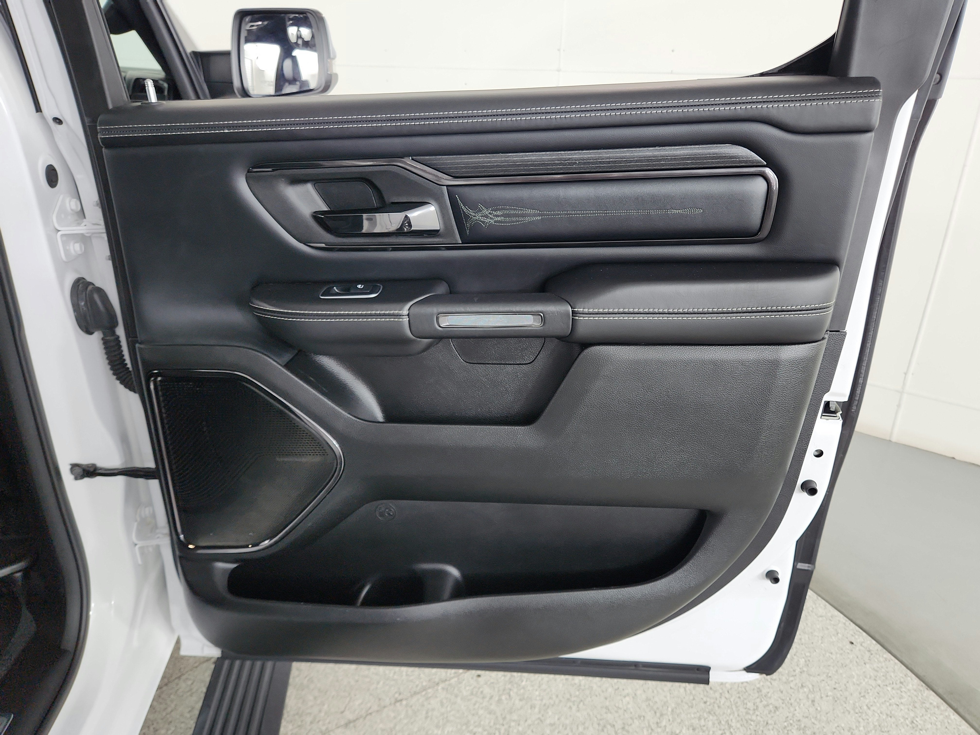 2023 RAM 1500 Limited Crew Cab 4x4 5'7' Box