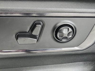 2023 RAM 1500 Limited Crew Cab 4x4 5'7' Box