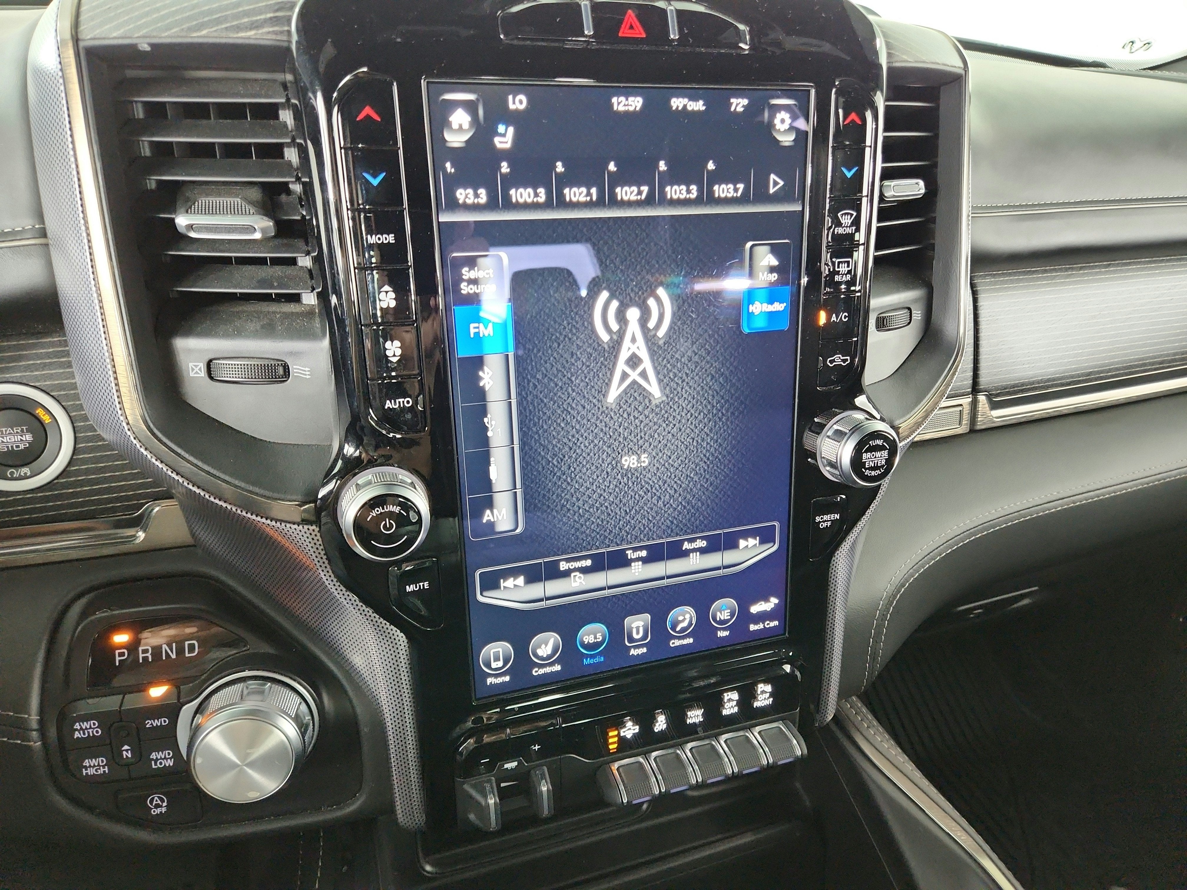 2021 RAM 1500 Limited Crew Cab 4x4 5'7' Box