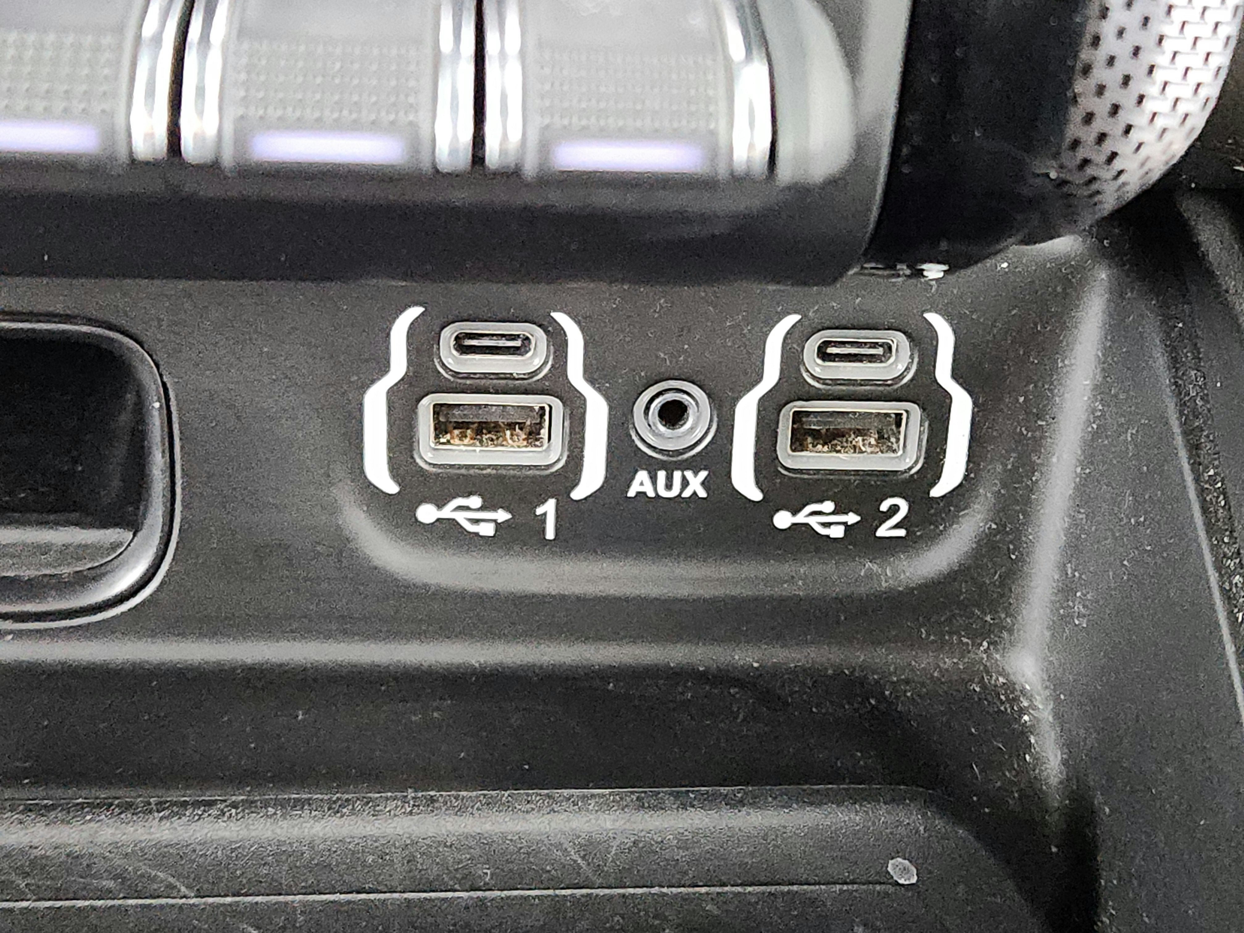 2021 RAM 1500 Limited Crew Cab 4x4 5'7' Box