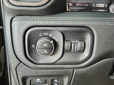 2024 RAM 1500 Limited Crew Cab 4x4 5'7' Box