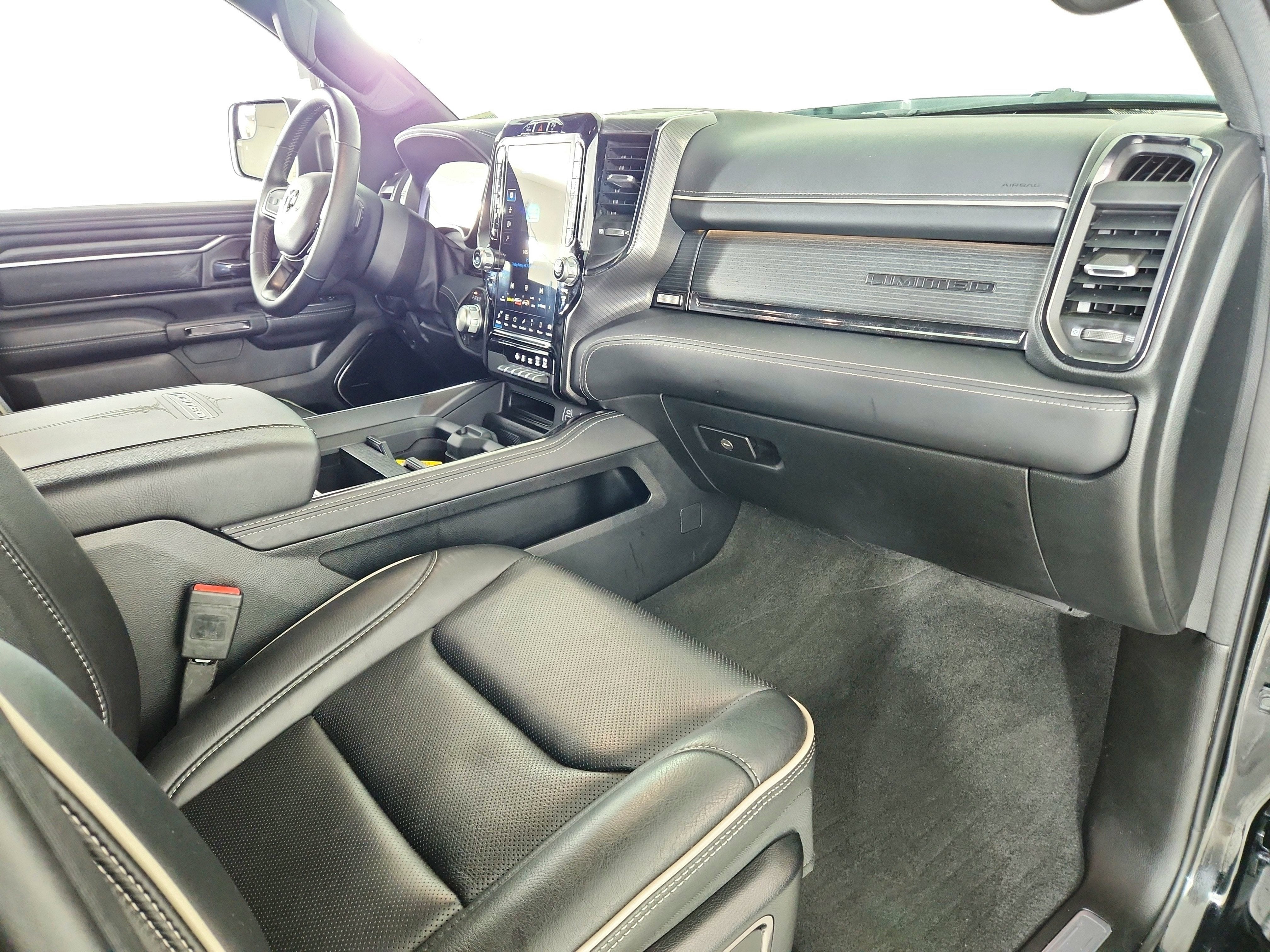 2024 RAM 1500 Limited Crew Cab 4x4 5'7' Box