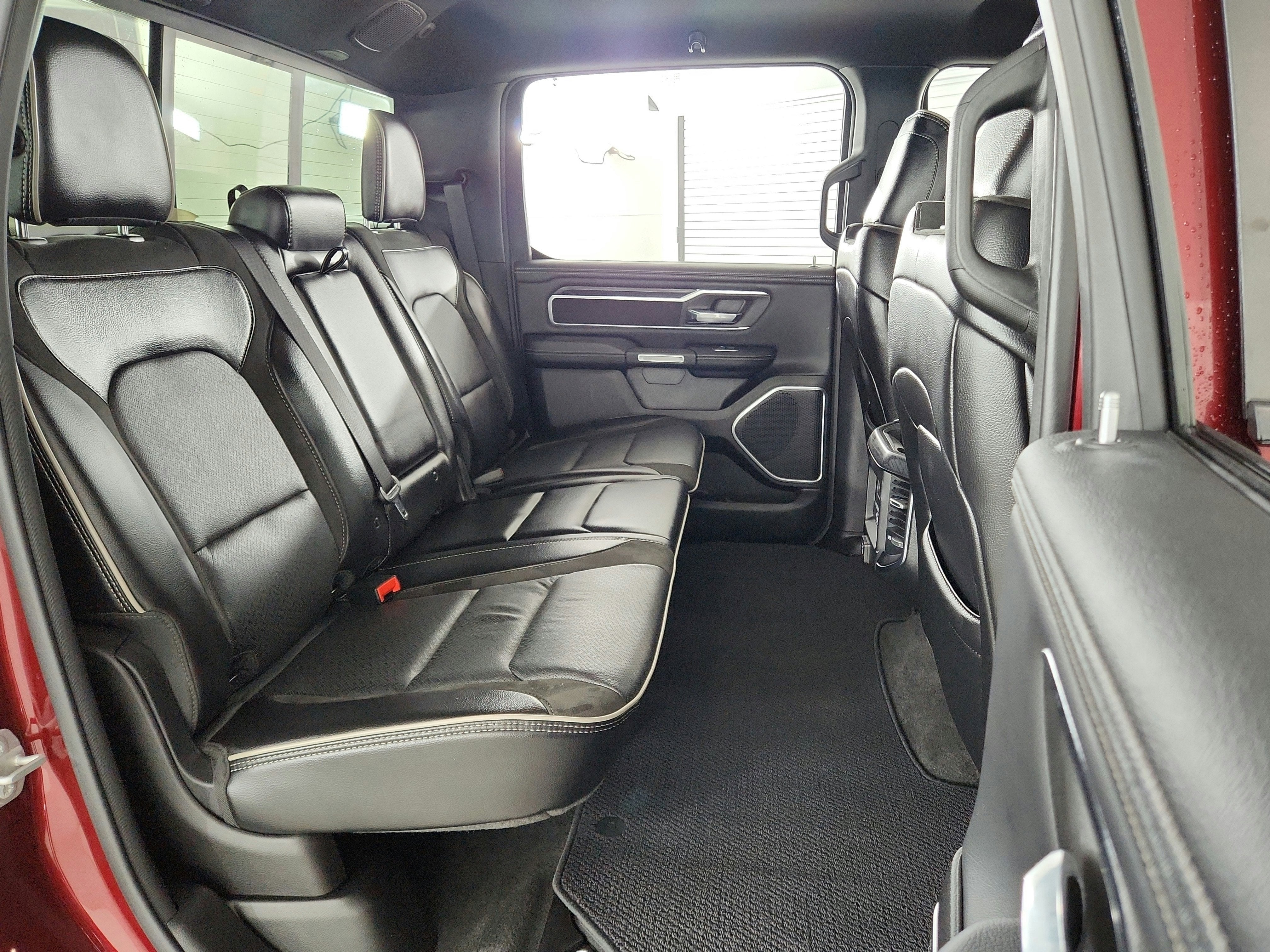 2023 RAM 1500 Laramie Crew Cab 4x4 5'7' Box