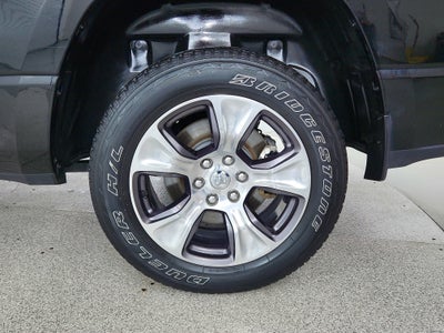 2023 RAM 1500 Laramie Crew Cab 4x4 5'7' Box