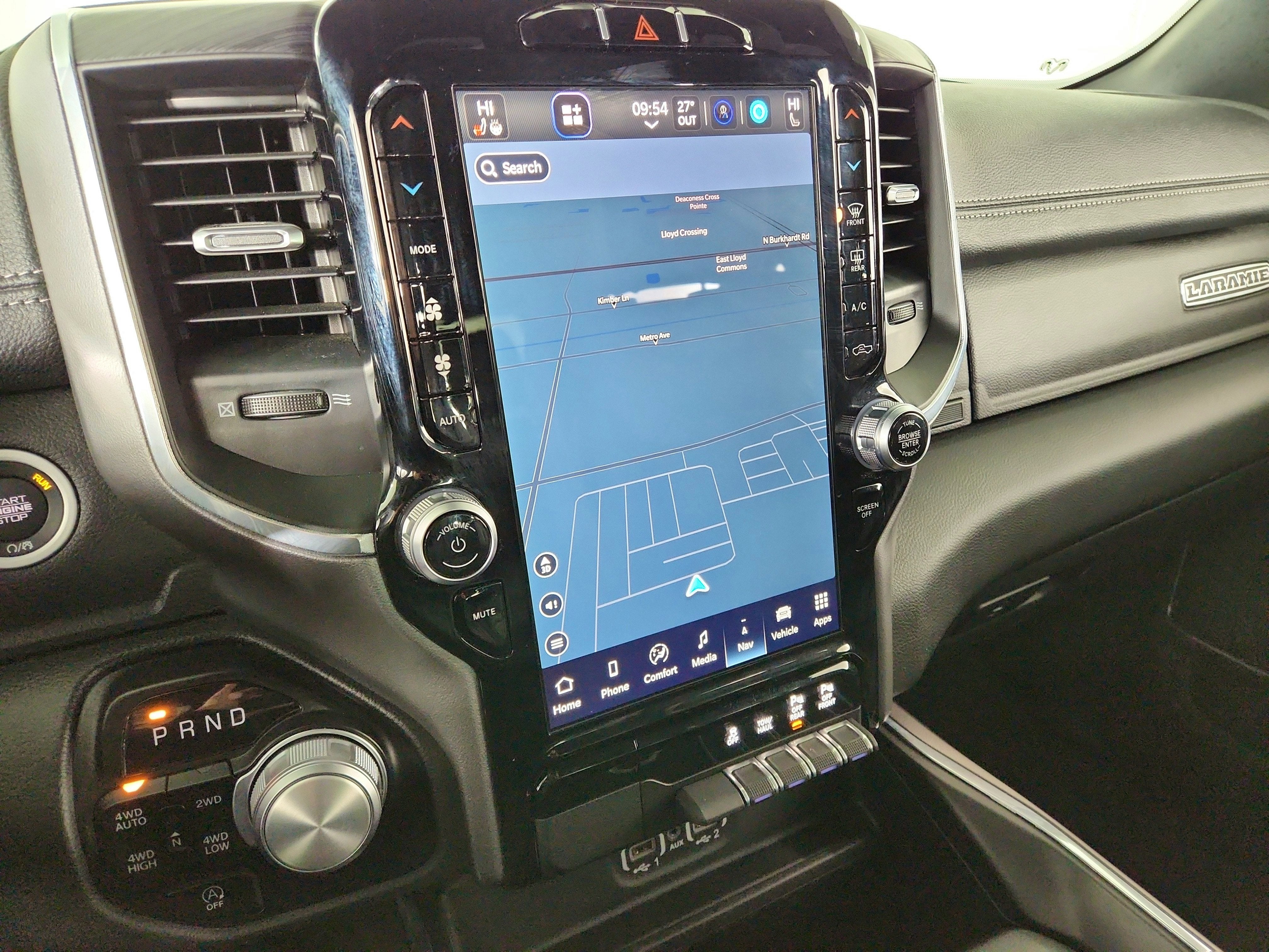 2023 RAM 1500 Laramie Crew Cab 4x4 5'7' Box