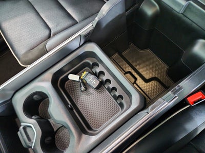 2023 RAM 1500 Laramie Crew Cab 4x4 5'7' Box