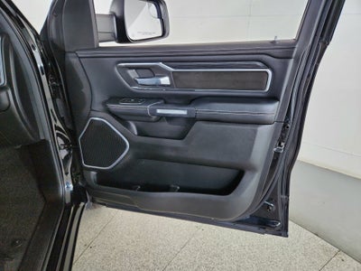 2023 RAM 1500 Laramie Crew Cab 4x4 5'7' Box