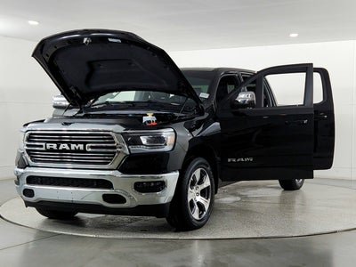 2023 RAM 1500 Laramie Crew Cab 4x4 5'7' Box