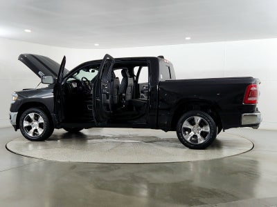 2023 RAM 1500 Laramie Crew Cab 4x4 5'7' Box