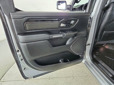 2022 RAM 1500 Laramie Crew Cab 4x4 5'7' Box