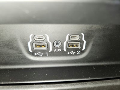 2023 RAM 1500 Laramie Crew Cab 4x4 5'7' Box