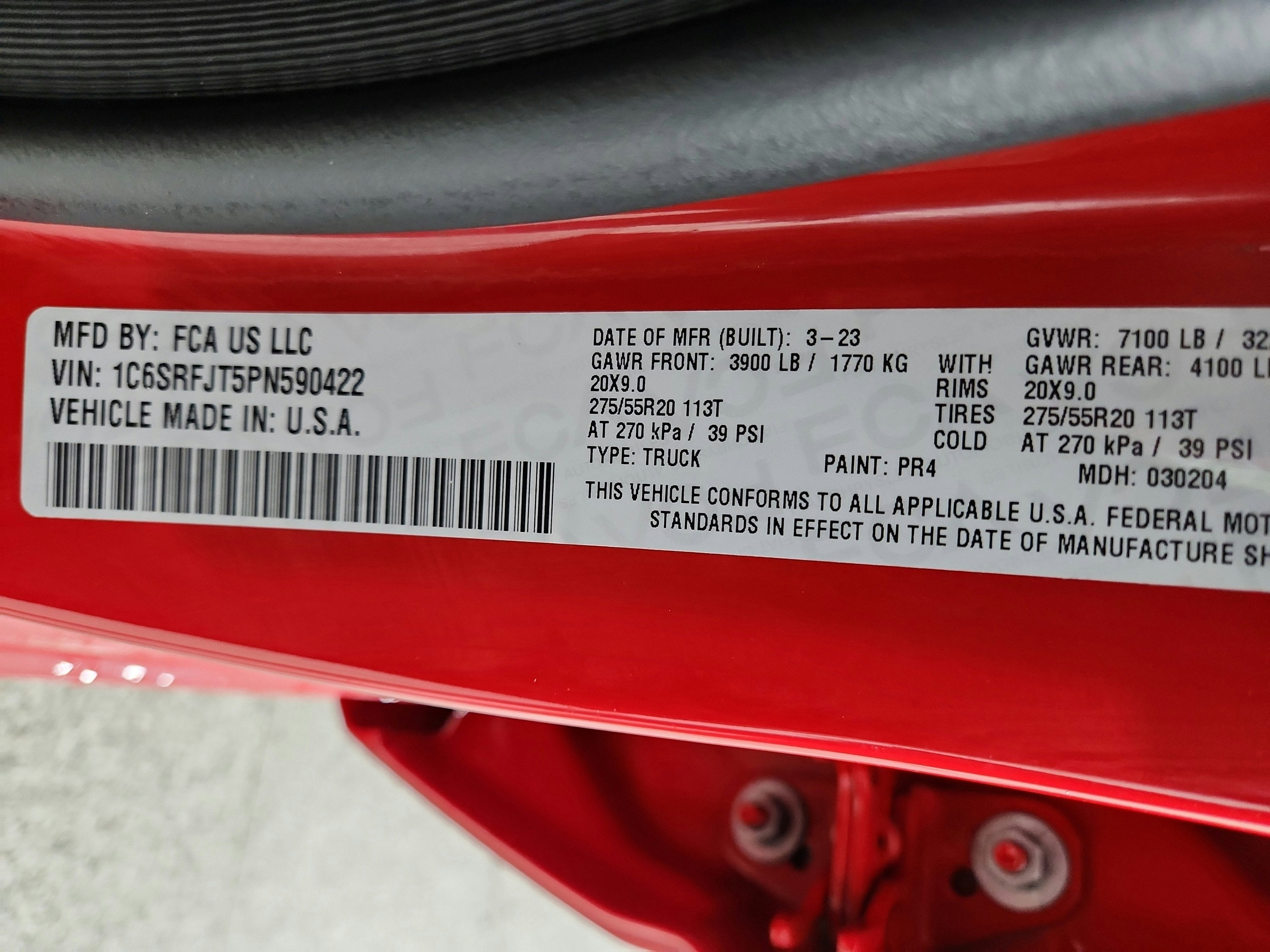 2023 RAM 1500 Laramie Crew Cab 4x4 5'7' Box