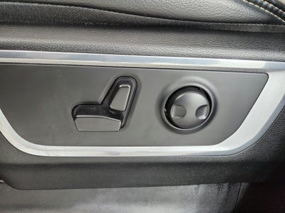 2023 RAM 1500 Laramie Crew Cab 4x4 5'7' Box