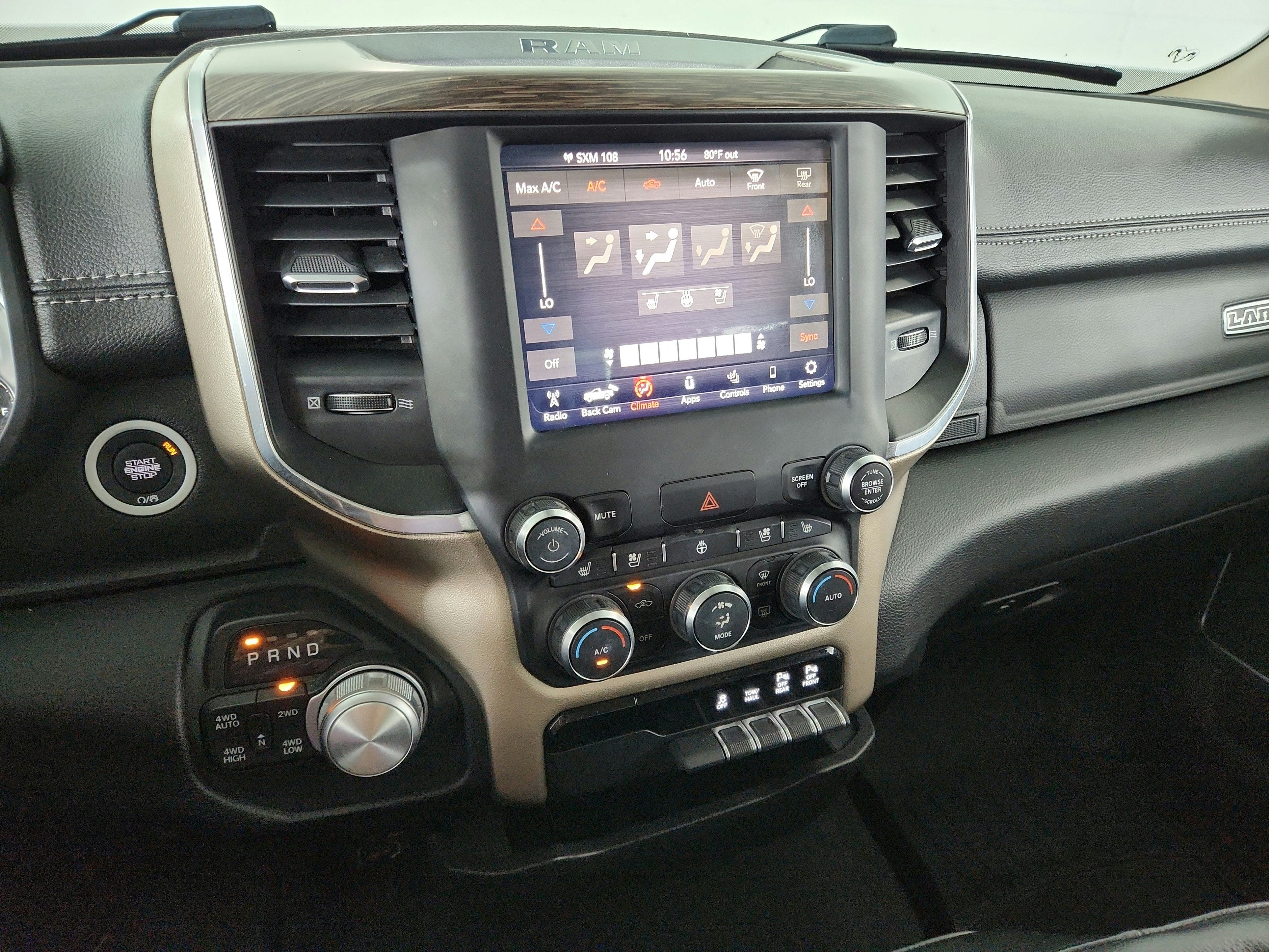 2019 RAM 1500 Laramie Crew Cab 4x4 5'7' Box