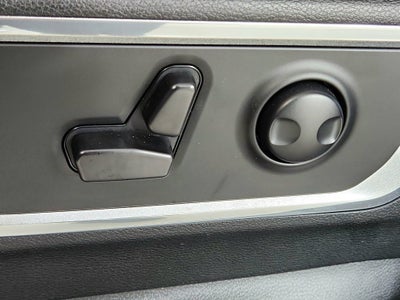 2023 RAM 1500 Laramie Crew Cab 4x4 5'7' Box