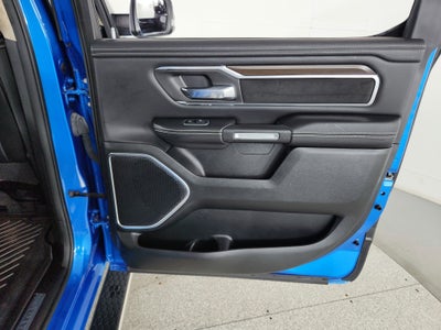 2021 RAM 1500 Laramie Crew Cab 4x4 5'7' Box