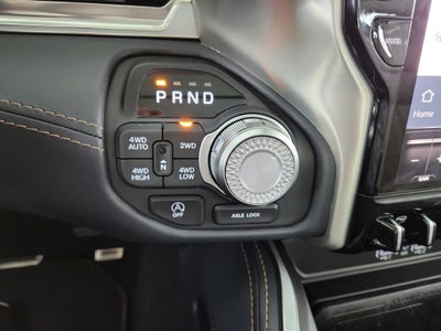 2025 RAM 1500 Tungsten Crew Cab 4x4 5'7' Box