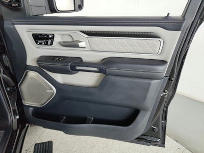 2025 RAM 1500 Tungsten Crew Cab 4x4 5'7' Box