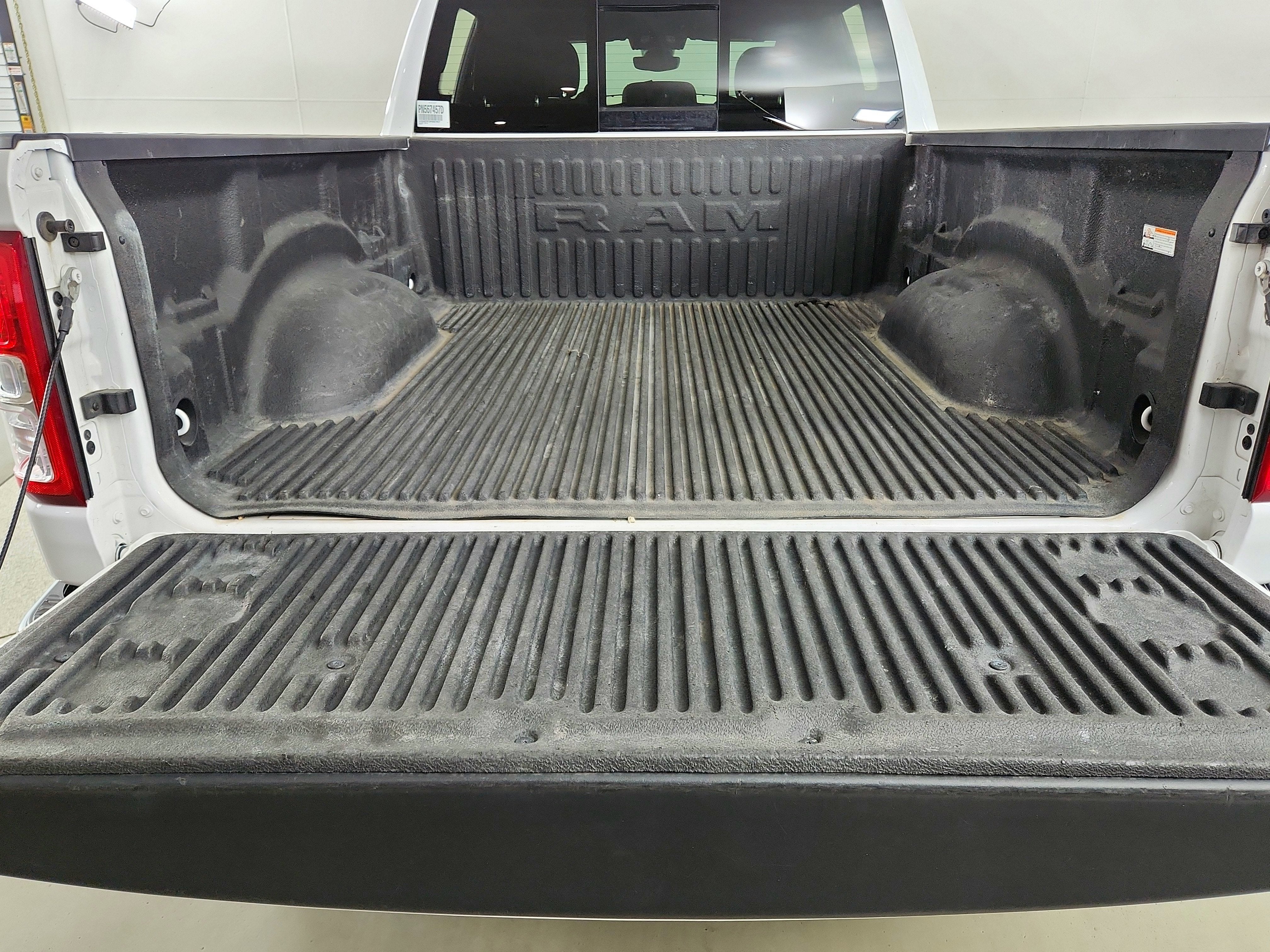 2023 RAM 1500 Big Horn Crew Cab 4x4 6'4' Box