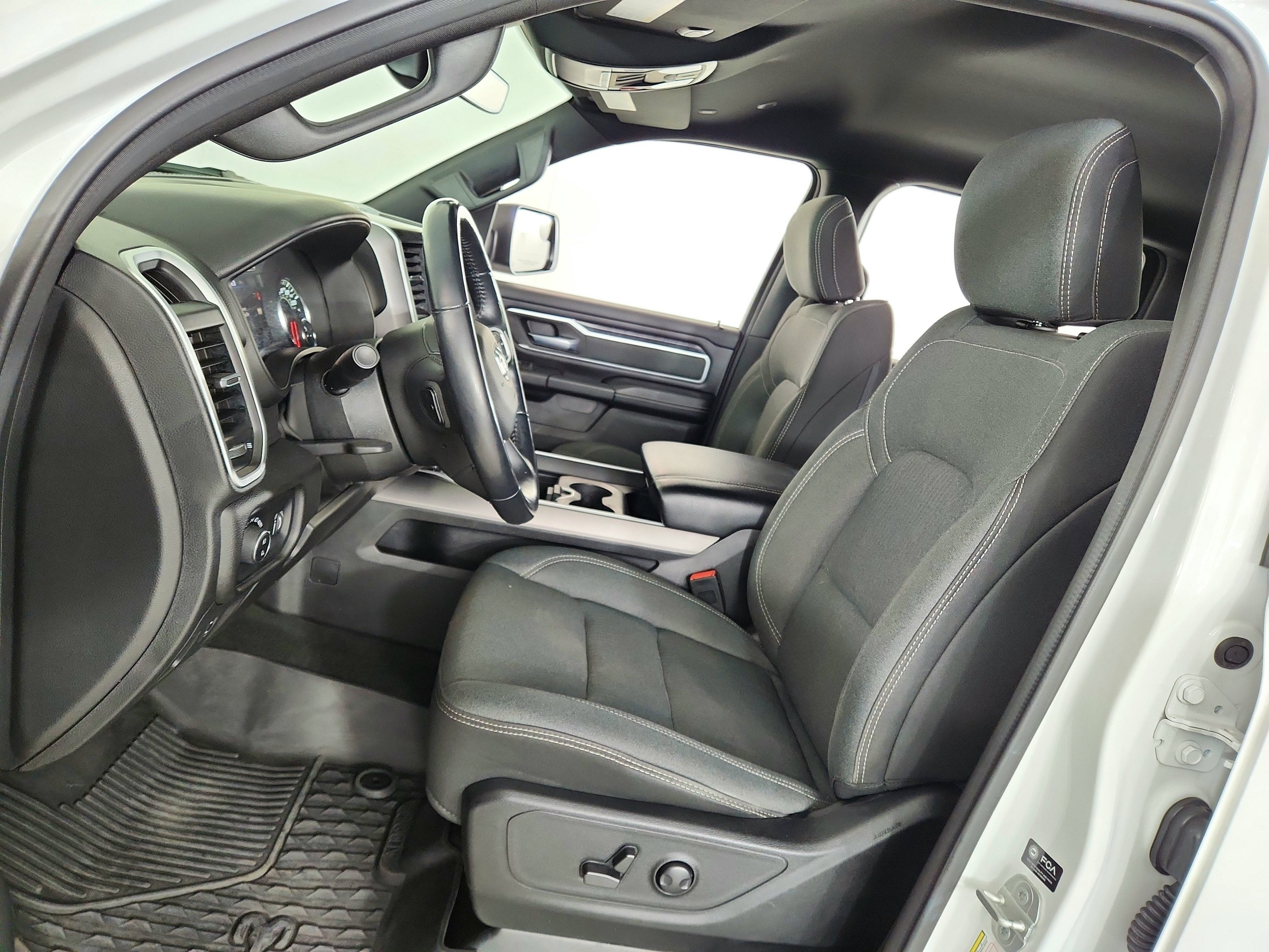 2023 RAM 1500 Big Horn Crew Cab 4x4 6'4' Box