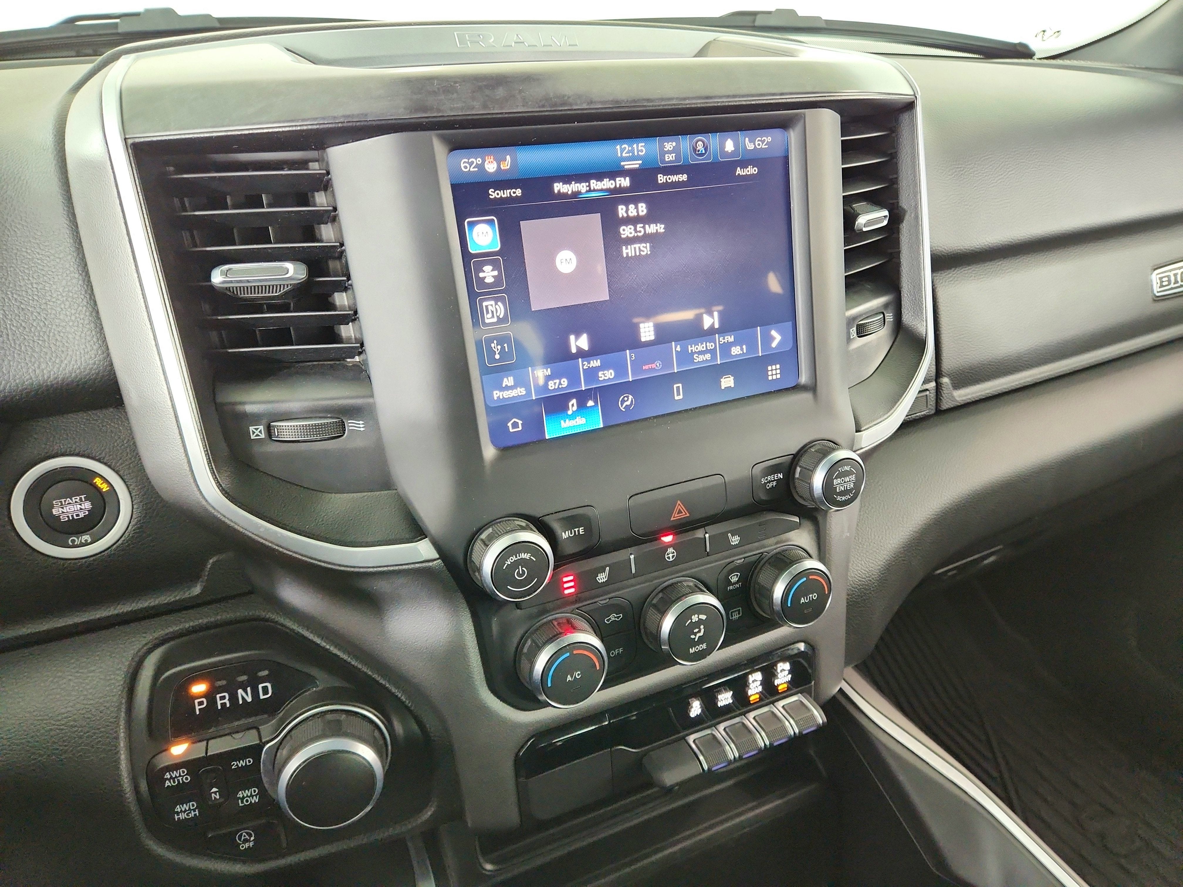 2023 RAM 1500 Big Horn Crew Cab 4x4 6'4' Box