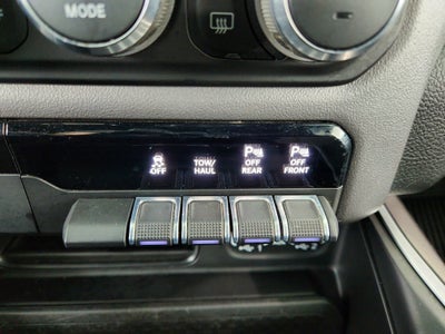 2023 RAM 1500 Big Horn Crew Cab 4x4 6'4' Box