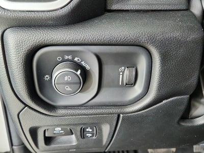 2023 RAM 1500 Big Horn Crew Cab 4x4 6'4' Box