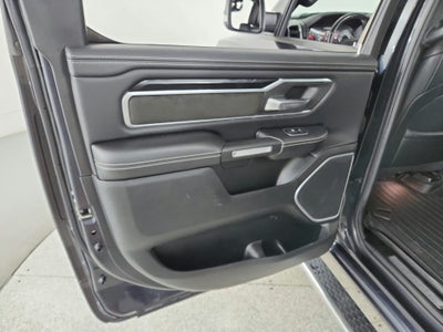 2020 RAM 1500 Laramie Crew Cab 4x4 6'4' Box