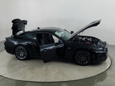 2025 Ford Mustang GT Fastback