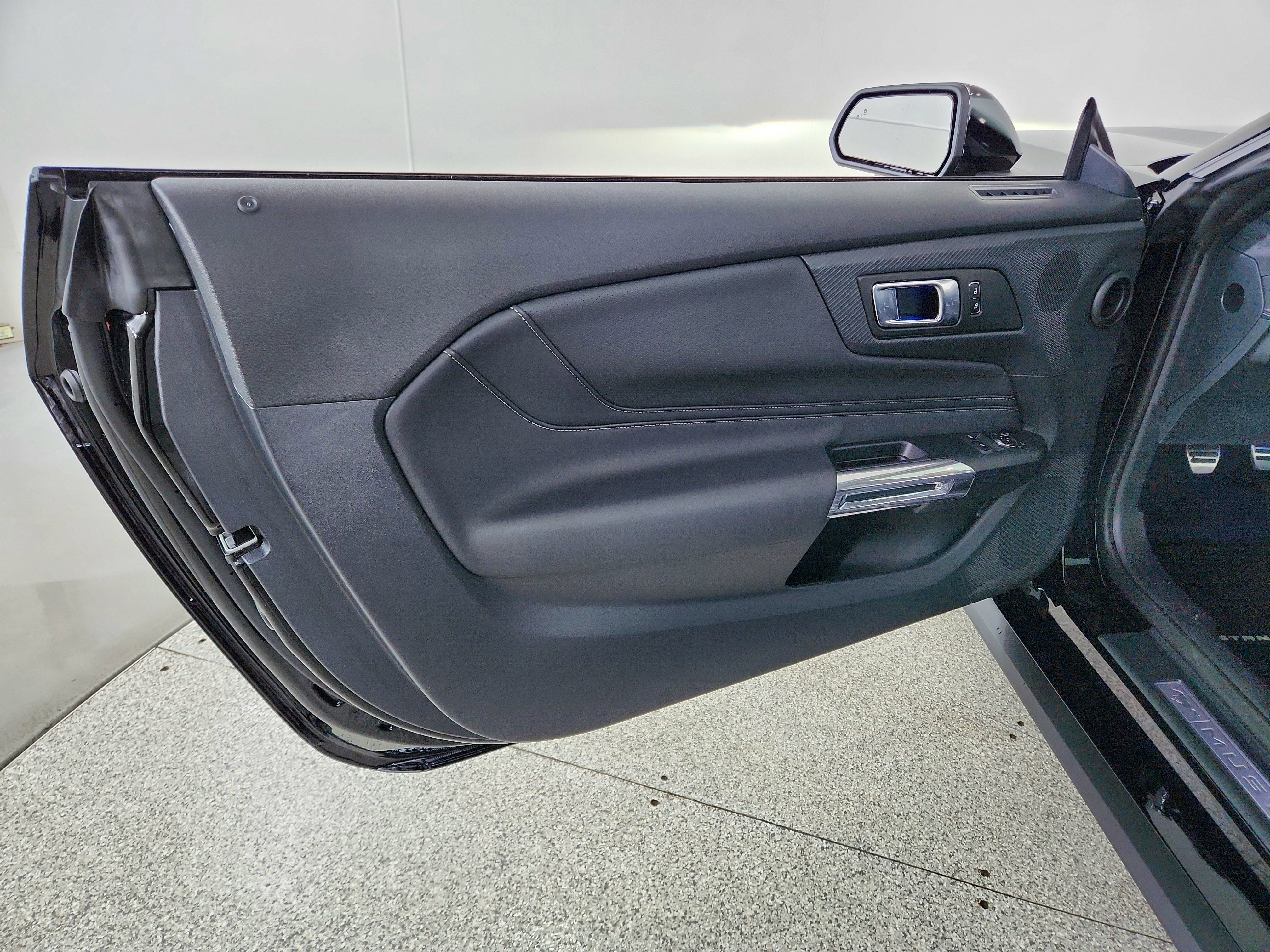 2025 Ford Mustang GT Fastback