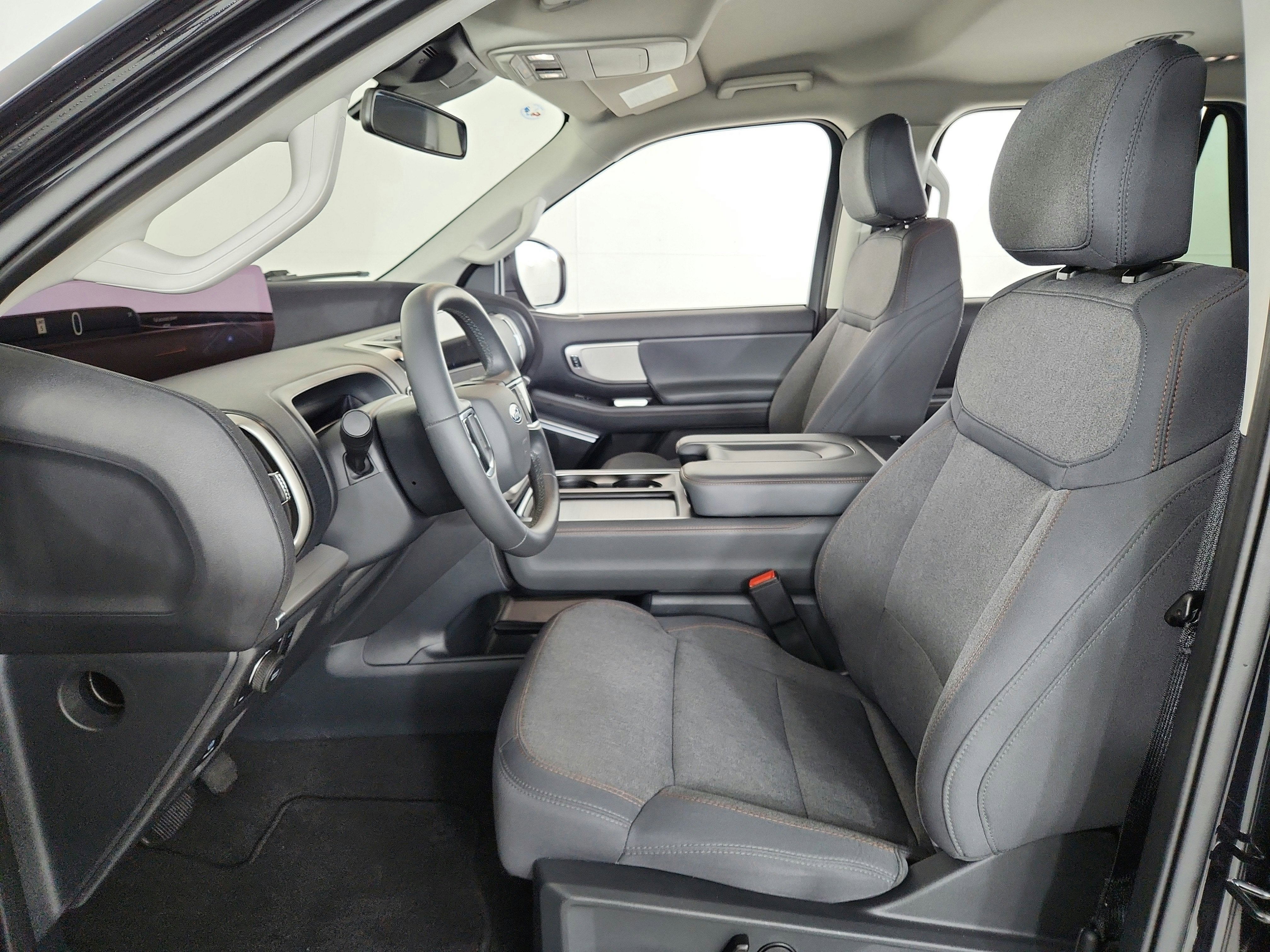 2025 Ford Expedition Max Active MAX