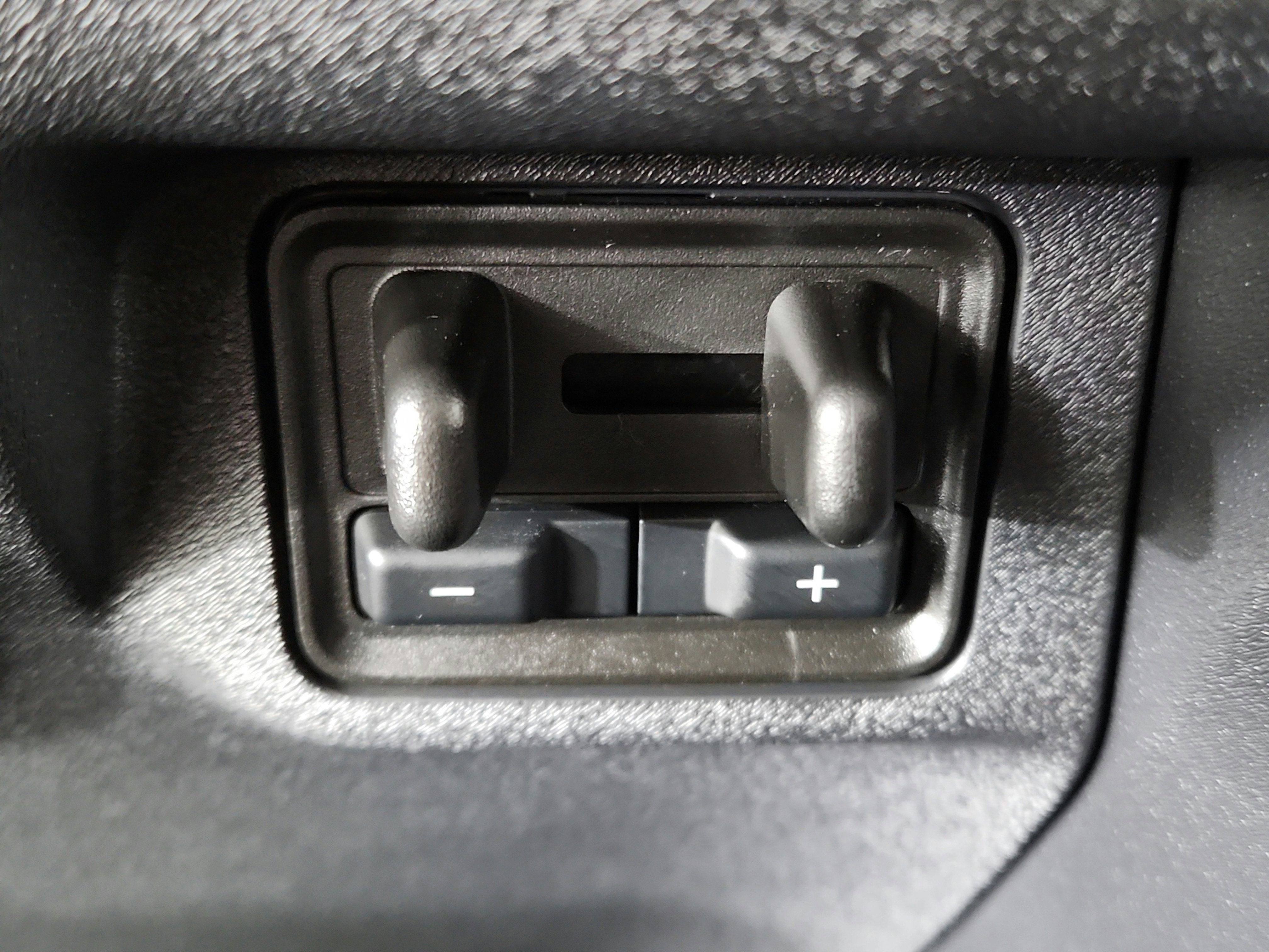 2025 Ford Expedition Max Active MAX